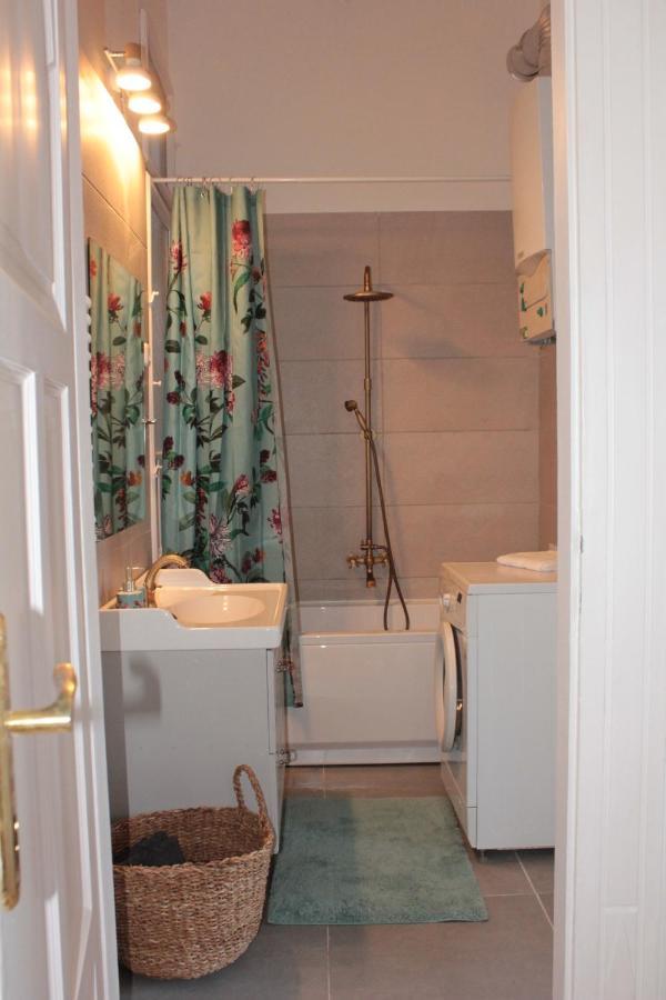 Allomas Apartman Budapest Ngoại thất bức ảnh