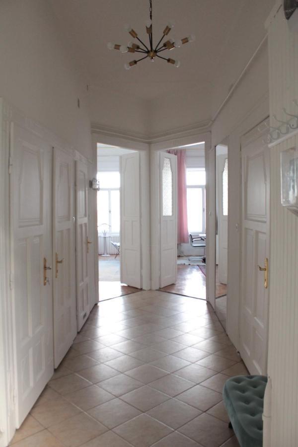 Allomas Apartman Budapest Ngoại thất bức ảnh