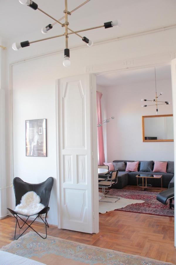 Allomas Apartman Budapest Ngoại thất bức ảnh